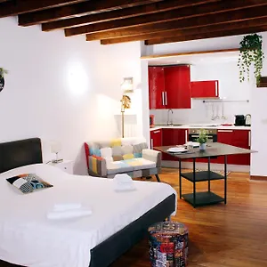  Apartment Hbhall Navigli 2 Italien